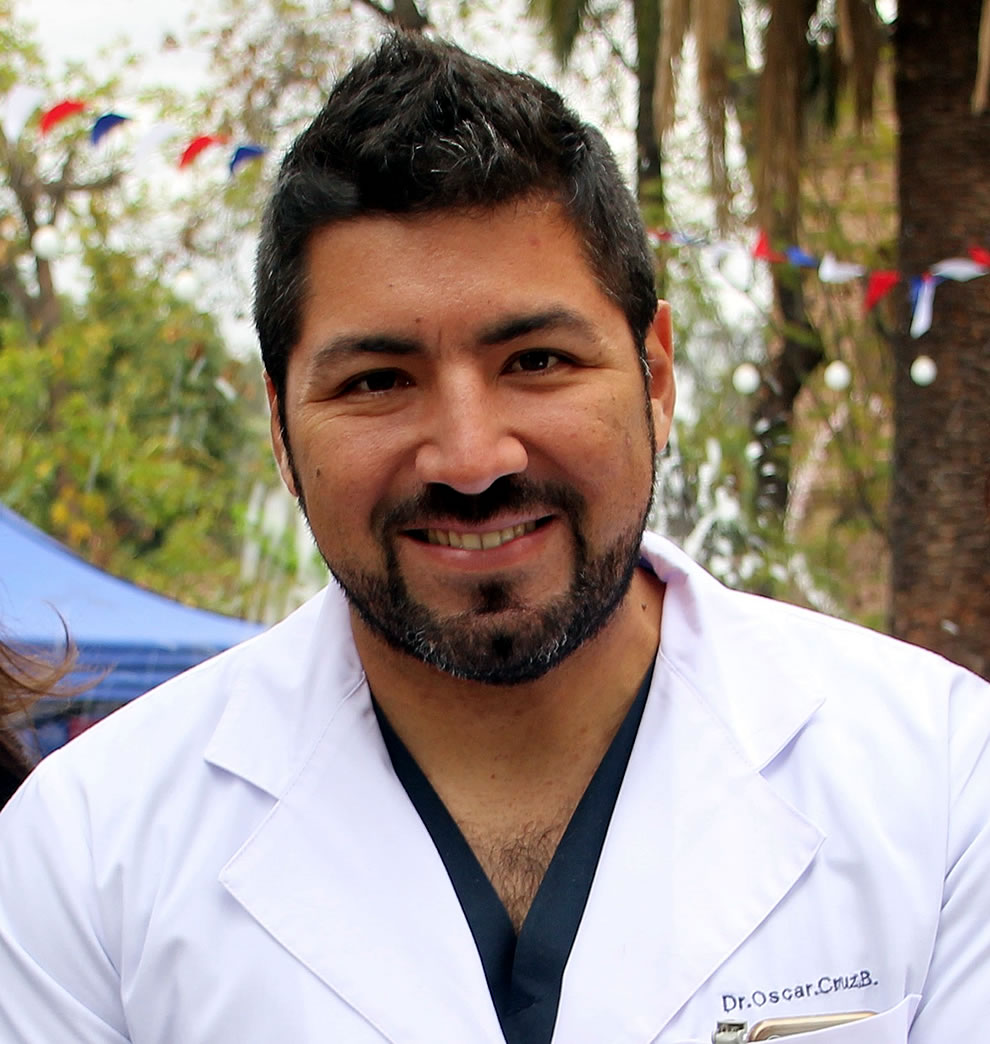 Dr Oscar Cruz - Director HSAP.jpg